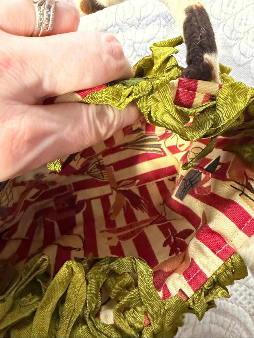 Discontinued Susie Stern "Cowbunnies" Green Velvet Bunny Appliqué Tote Bag EUC - Picture 6 of 9